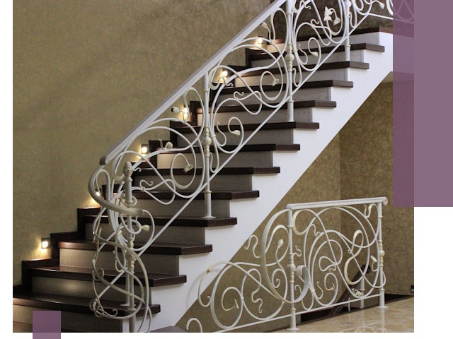 Кованые лестницы под ключ в Лангепасе — изготовление и монтаж