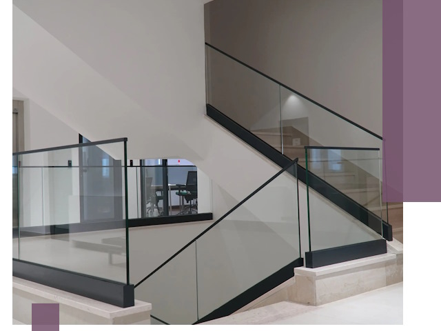 Стеклянные перила премиум-класса с установкой в Лангепасе