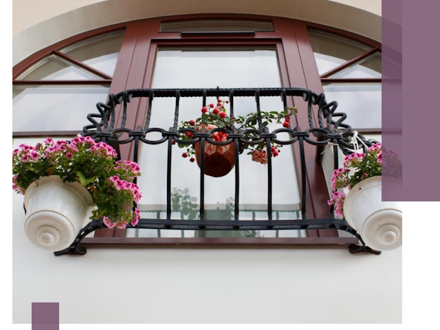 Изготовление и монтаж французских балконов в Лангепасе