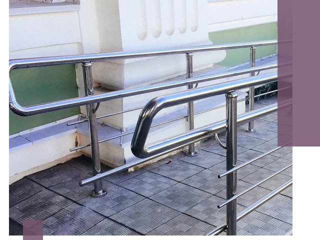 Ограждения пандусов из металла и нержавейки в Лангепасе