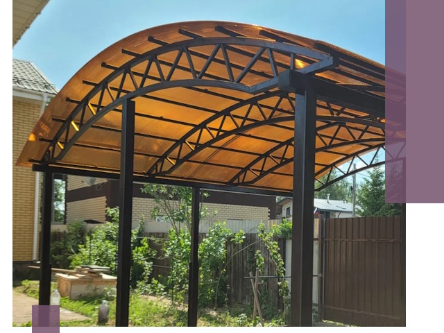 Изготовление навесов под ключ в Лангепасе из качественных материалов