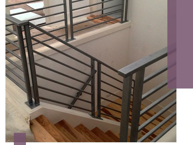 Изготовление поручней из металла и дерева в Лангепасе